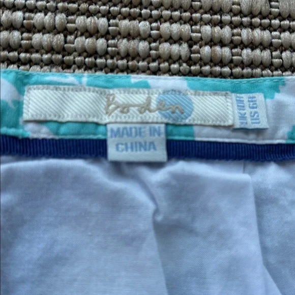 Boden Patterned Skirt with Pockets, Fully Lined, Size 6 - Picture 3 of 6